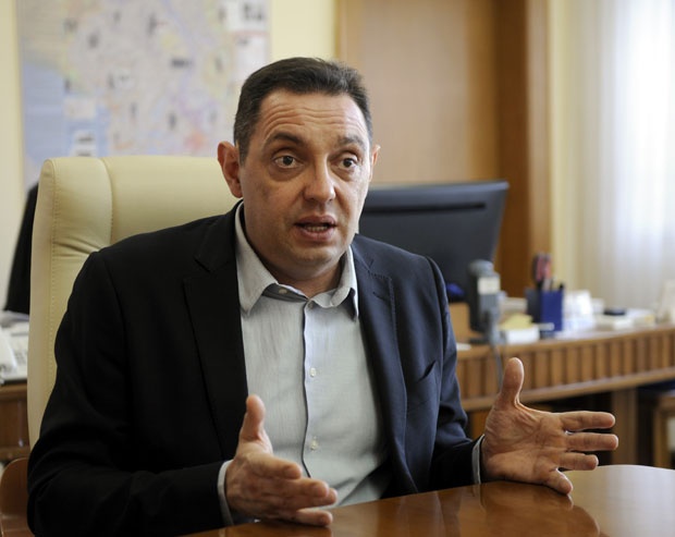 Вулин са синдикатима Одбрамбене индустрије о пословању
